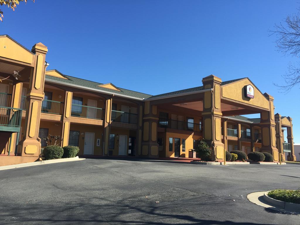 Peach State Inn & Suites Hawkinsville Exteriör bild